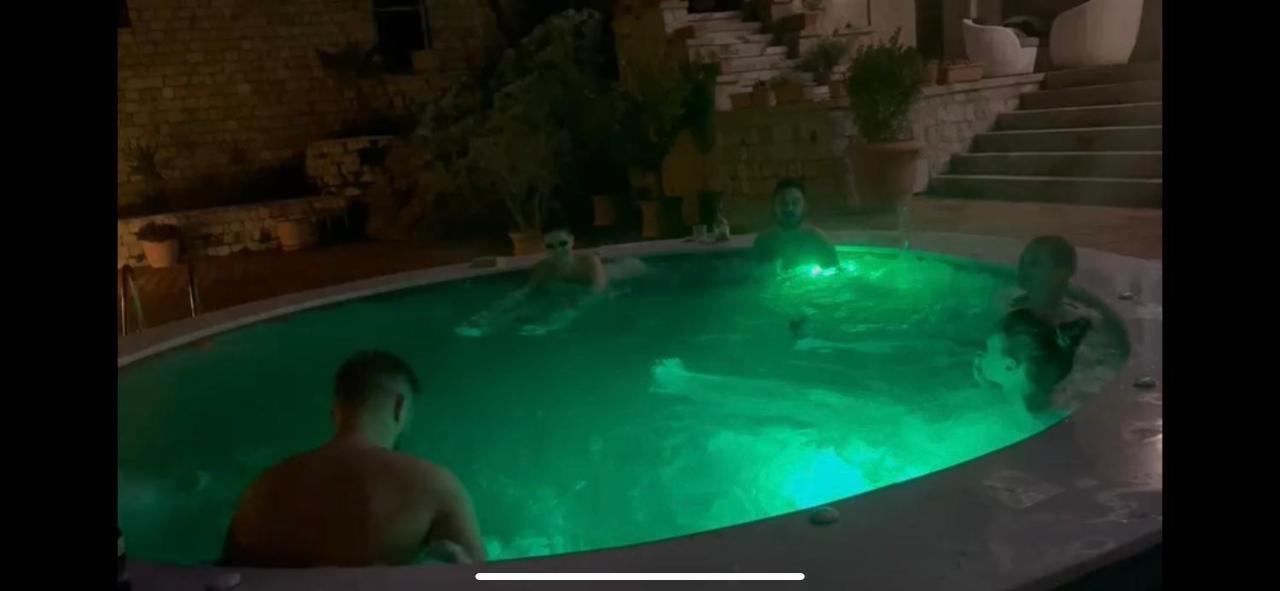 Villa Celaj “The Castle” Krujë Dış mekan fotoğraf